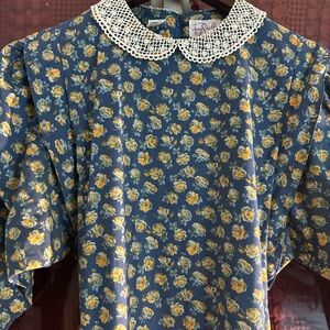 Floral Dress with Lace Collar